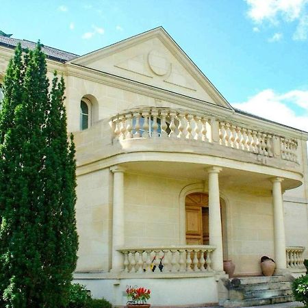 La Demeure D'Iris Bed & Breakfast Bougival Екстериор снимка