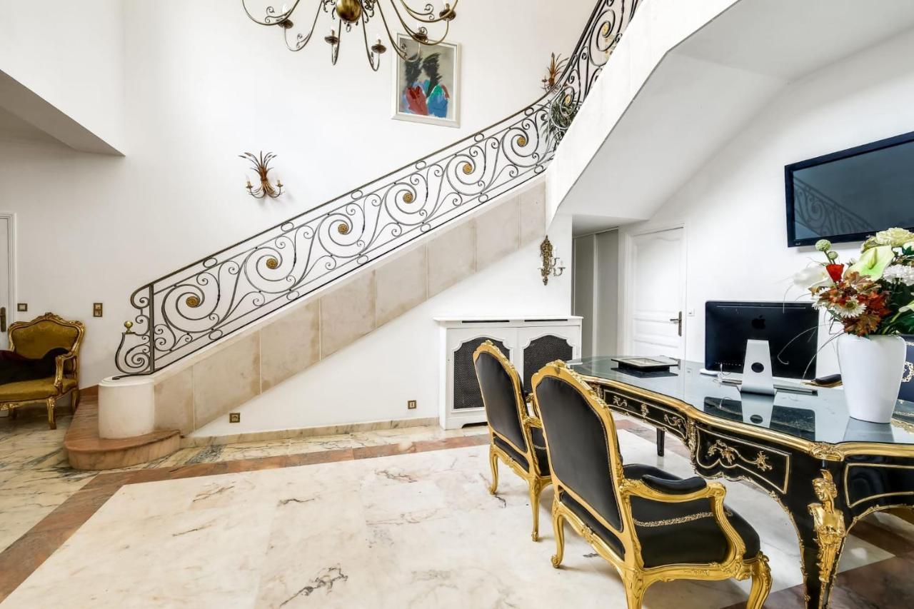 La Demeure D'Iris Bed & Breakfast Bougival Екстериор снимка