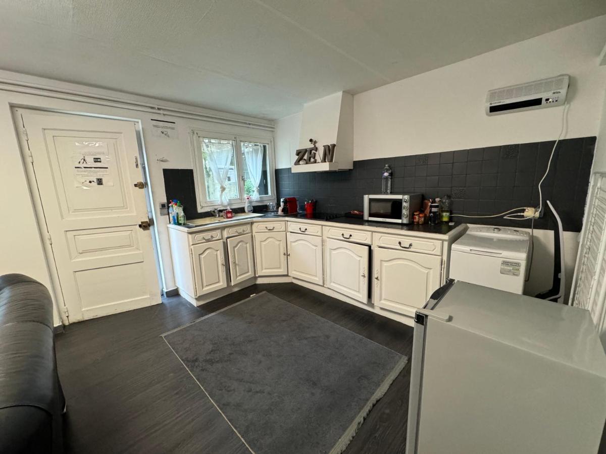 La Demeure D'Iris Bed & Breakfast Bougival Екстериор снимка